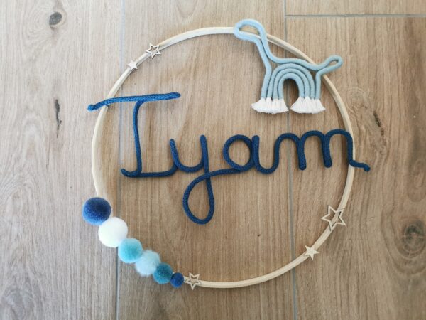 Couronne prénom en tricotin et son animal en macramé – Image 6